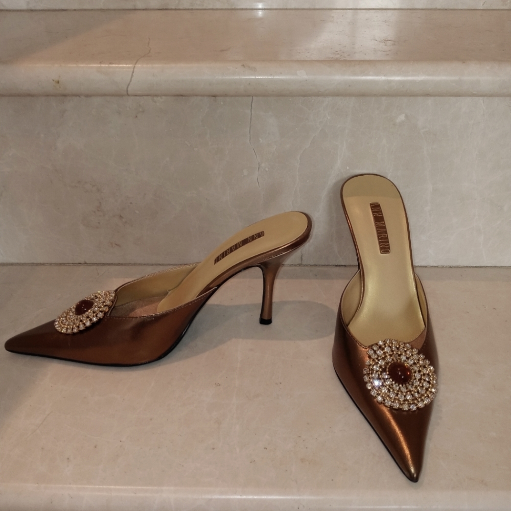 New Ana Marino Bronze Mules...7.5